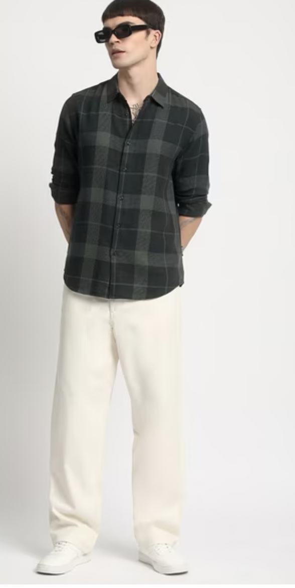 Men Slim Fit Spread-Collar Shirt